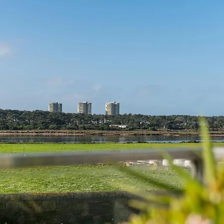 בית נופש Beachfront In אספוסנדה